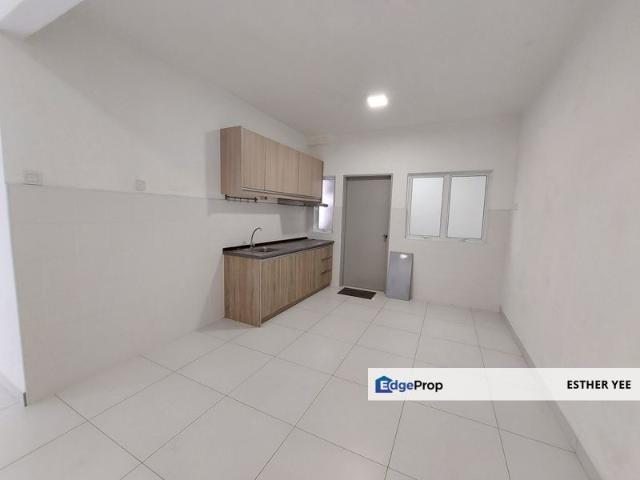 D'Pines Condominium