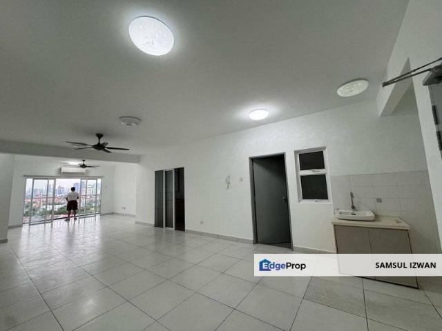 D'Pines Condominium