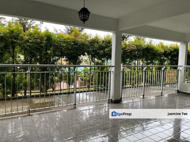 D'Pines Condominium