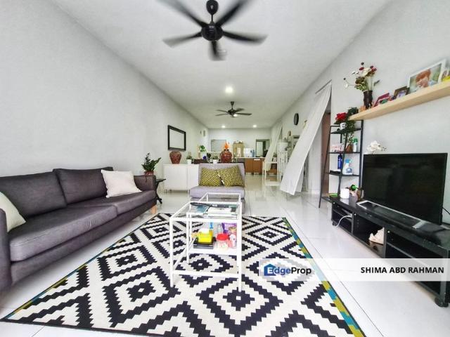 D'Pines Condominium