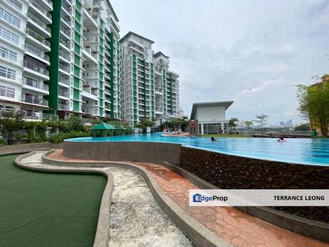 D'Pines Condominium