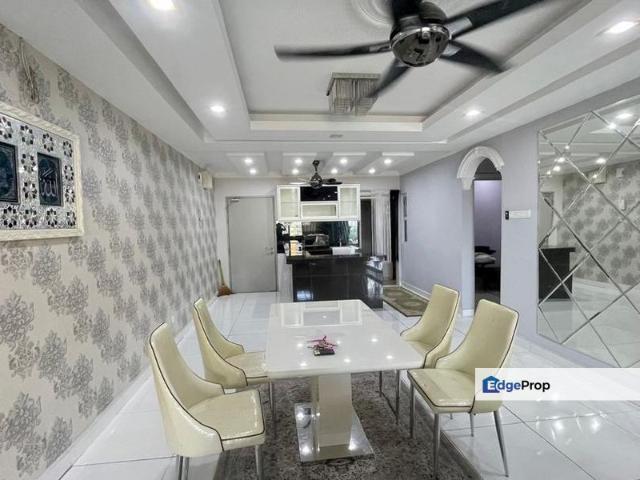 D'Pines Condominium