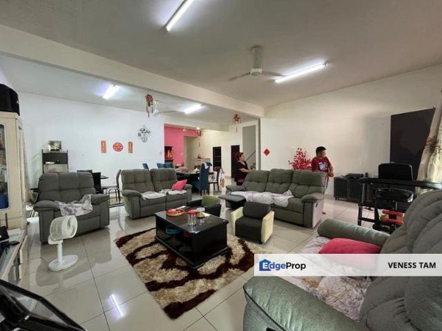 D'Premier @ Bandar Damai Perdana