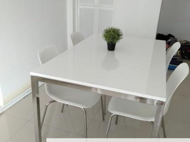D'Pristine Medini