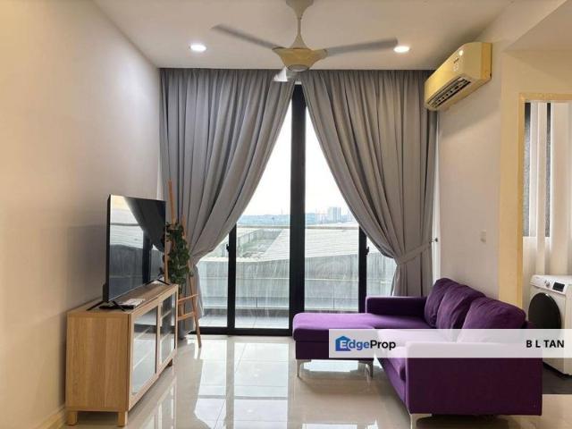 D'Pristine Medini