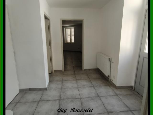 Dpt Côte d'Or 21, à vendre à Montbard, Maison de ville
