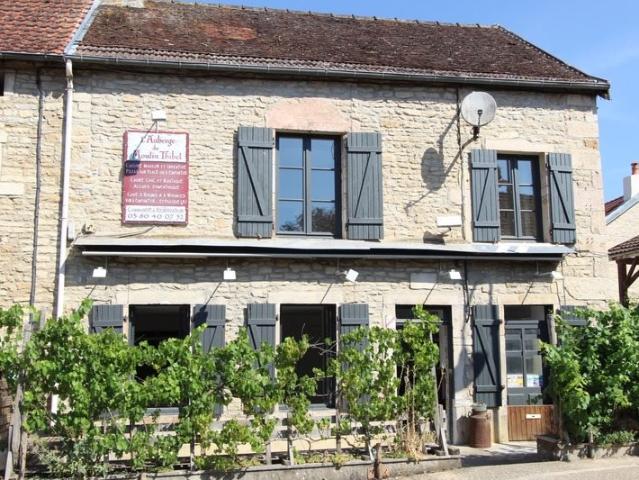 Dpt Côte d'Or 21, à vendre Gissey Sur Ouche maison de vill. 136m² Gissey sur Ouche