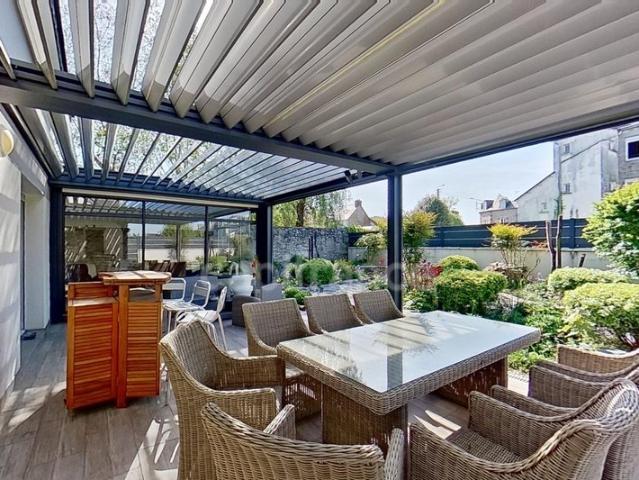 Dpt Côtes d’Armor 22, à vendre Guingamp 22200 Maison con. 162m² Guingamp