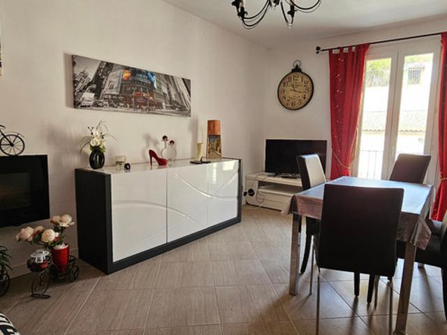 Dpt Corse 20, à vendre SAINT FLORENT appartement T3 55m² centre ville