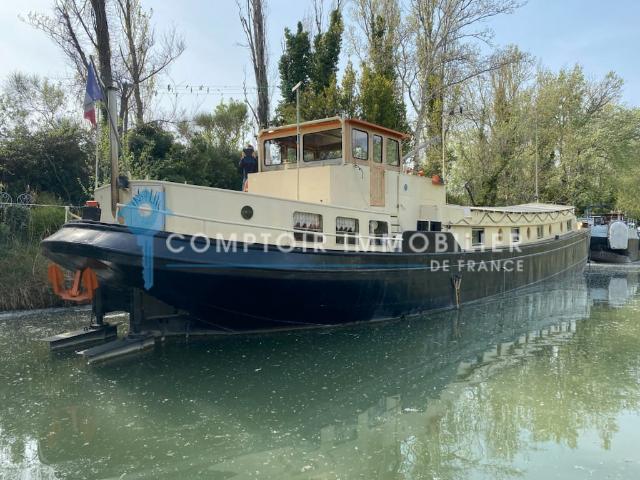 DPT ARLES 13 A VENDRE PENICHE