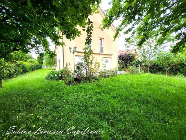 Dpt Doubs 25, à vendre VIEUX CHARMONT maison P8