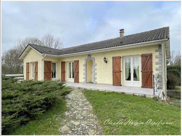 Dpt Deux Sèvres 79, à vendre PROPRIETE secteur POMPAIRE, maison et gîte P9 terrain d'environ 2495 m²