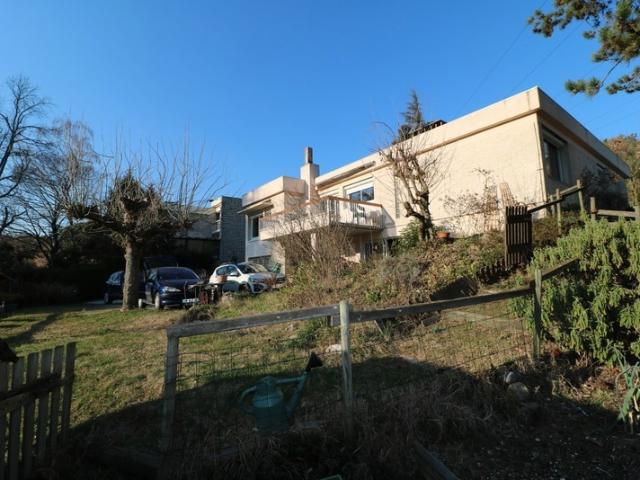 Dpt Drôme 26, à vendre SAINT MARCEL LES VALENCE maison P5 de 122 m² Terrain de 2 883,00 m²