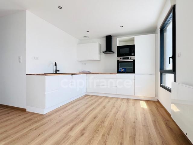 Dpt Finistère 29, à vendre CROZON centre appartement T3 de 57 m² Habitable Balcon Cave