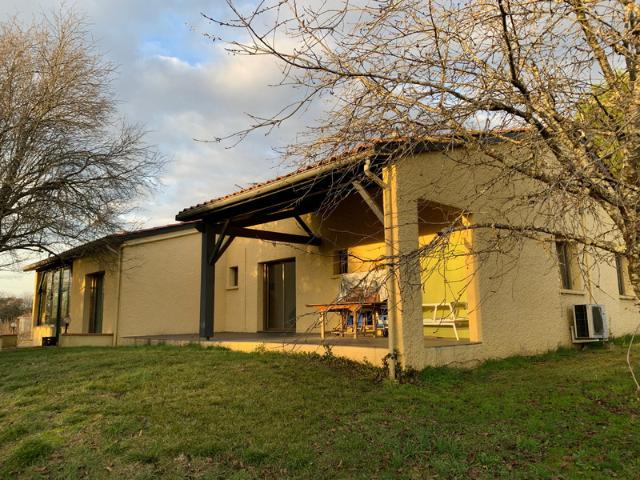 Dpt Haute Garonne 31, à vendre SAINT JEAN maison P7 de 200 m² Terrain de 3 000,00 m²