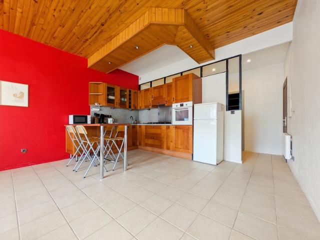 Dpt Haute Savoie 74, à vendre NEUVECELLE Appartement T3 de 65 m2 proche des commerces