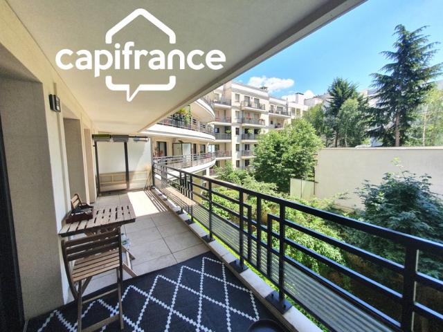 Dpt Hauts de Seine 92, à louer LEVALLOIS PERRET appartement T4