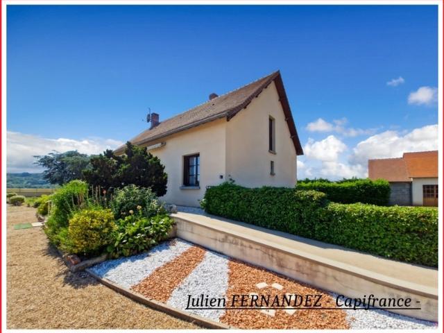 Dpt Indre et Loire 37, à vendre BARROU maison P4 de 80m² – Terrain de 5420m²