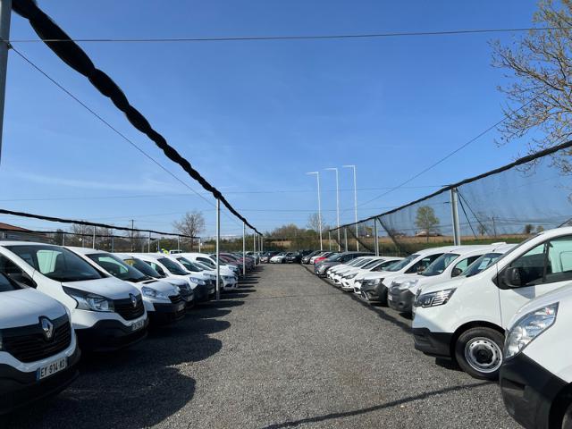 Dpt Loire 42, à vendre proche de ROANNE Garage mécanique, carrosserie, vente de voitures d'occasion