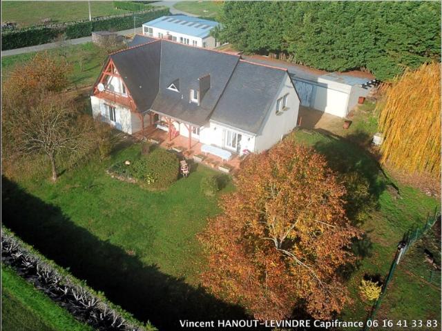 Dpt Maine et Loire 49, à vendre BARACE maison P0