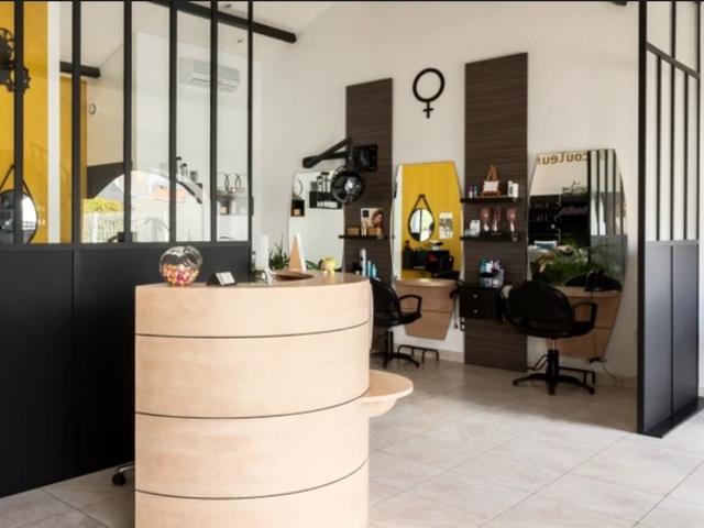 Dpt Maine et Loire 49, vente salon de coiffure mixte fort potentiel,Sèvremoine