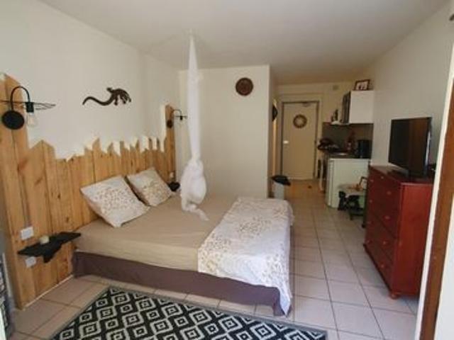 Dpt Martinique 972, à vendre SAINTE ANNE 972 APPARTEMENT CHAMBRE STUDIO 20 M2