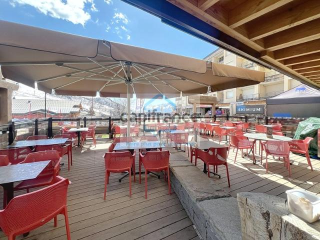 Dpt Savoie 73, à vendre SAINT FRANCOIS LONGCHAMP Restaurant / Pizzeria avec grande terrasse