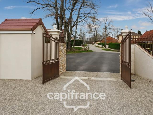 Dpt Saône et Loire 71, à vendre LOUHANS maison P4