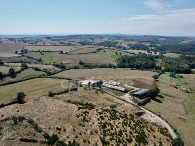 Dpt Saône et Loire 71, à vendre VILLENEUVE EN MONTAGNE propriete P8