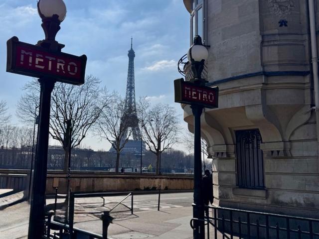 Dpt Paris 75, à vendre PARIS 16EME ARRONDISSEMENT chambre T1 Alma Marceau