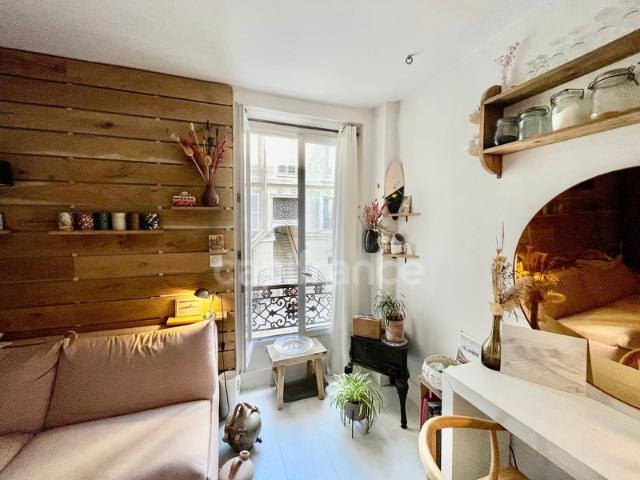 Dpt Paris 75, À Paris 12ème Arrt, Studio de 18 m2 au calme sur cour