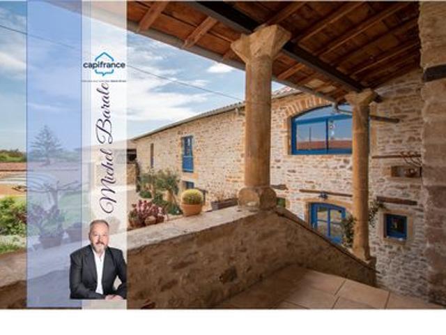 Dpt Rhône 69, à vendre SAINT GERMAIN NUELLES maison P8 de 208,1 m² Terrain de 581 m²
