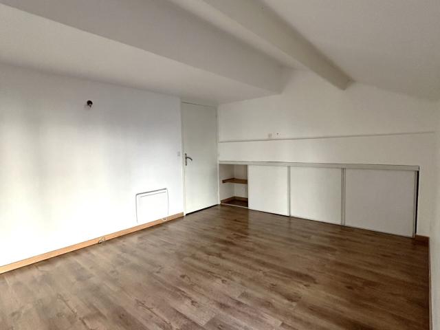Dpt Val de Marne 94, à vendre CHAMPIGNY SUR MARNE appartement T4 de 80,85 m²