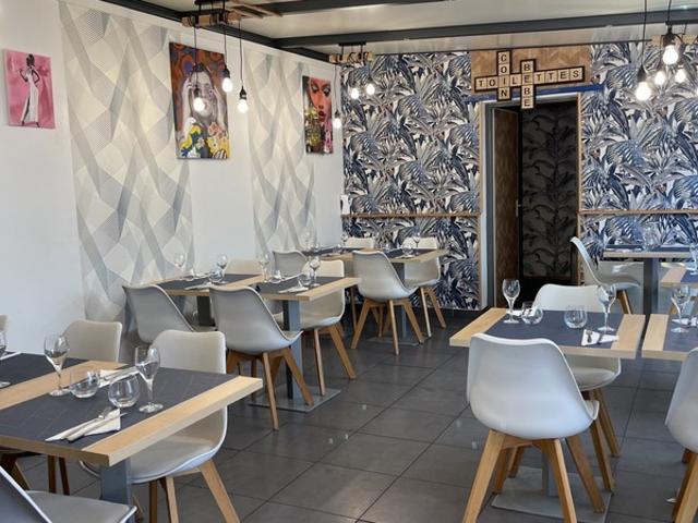 Dpt Vendée 85, à vendre LA FAUTE SUR MER Restaurant