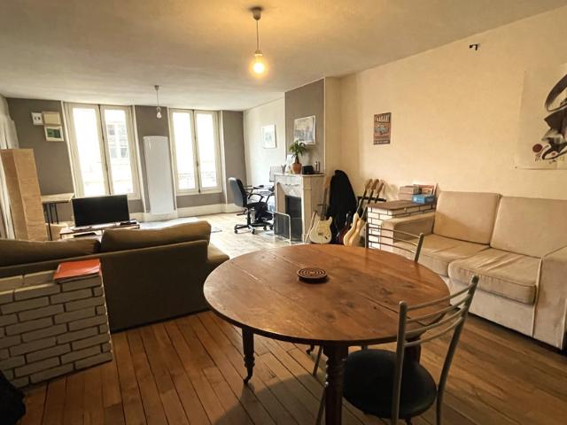 Dpt Yonne 89, à vendre AUXERRE appartement T3 en centre ville