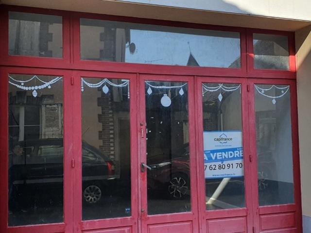Dpt Yonne 89, à vendre BLENEAU Garage 90m2 avec maison à rénover 6 pièces 130m2