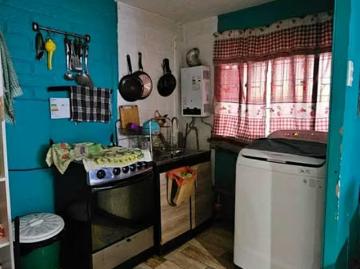 Dpto. Duplex muy lindo, en excelente estado a pasos de 4 Poniente con Las Tinajas | 3 Dormitorios por 49900. 00 en Maipú