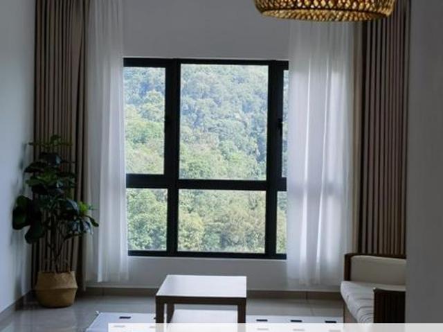 D\'QUINCE RESIDENCES