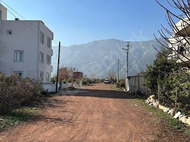 Dr. Baridastan Acil Satılık 4 kata İmarlı Arsa.