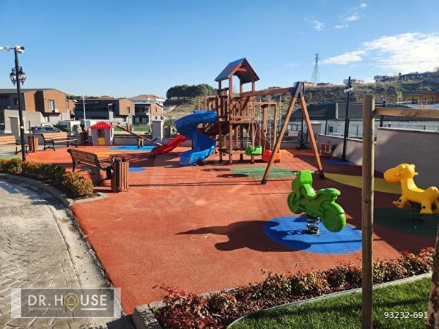 Dr.House'dan Ahmetli'd Site İçerisinde2+1 Kiralik Dubleks Daire