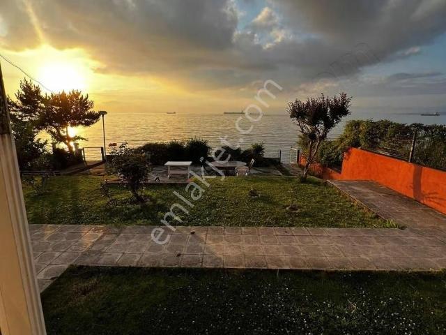 Dr/max 77 Emlaktan Satılık Denize Sıfır 2+1 Daire