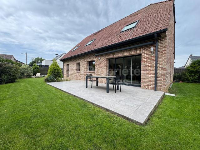 Drouvin le Marais Superbe semi plain pied 5 chambres, 150 m² habitables, jardin exposé sud ouest, aucun travaux !