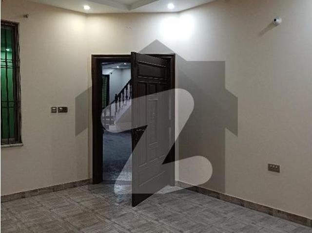 Drowning Room 2 Kitchen Lawn 4 Car Parking Gas Available Sitara Sapna City