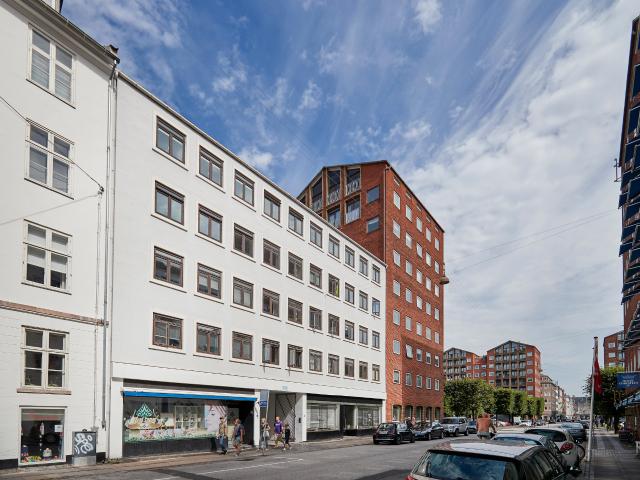 Dronningens Tværgade 52 54