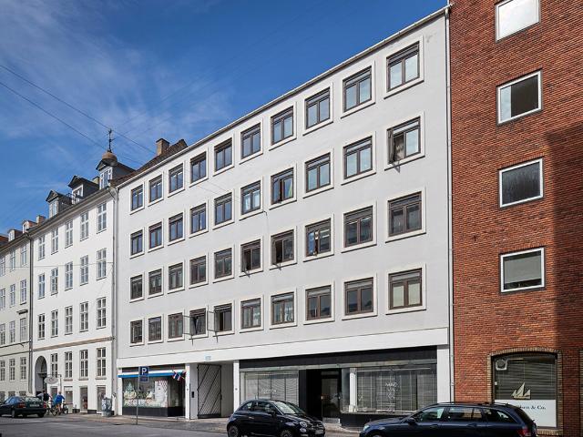 Dronningens Tværgade 52 54