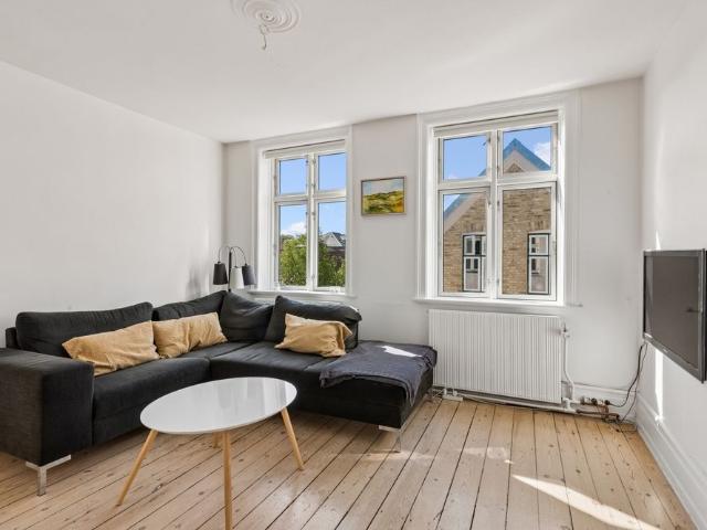 Dronningensvej, 2000 Frederiksberg, Danmark 208 1920 01 001