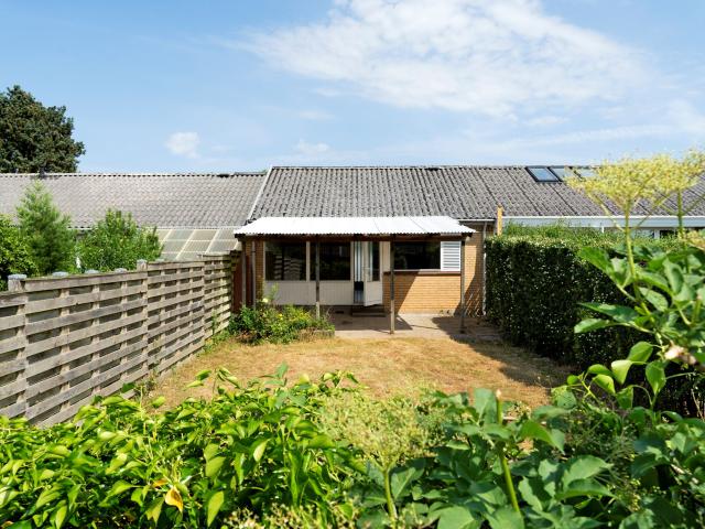 Dragebakken 250, Sanderum