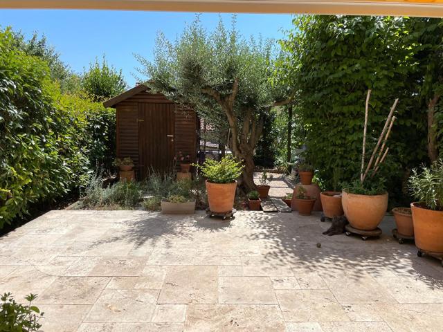 Draguignan appartement 2 pièces avec jardin et parking 49m² Draguignan