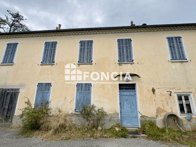 Draguignan bastide a renover a la vente sur squarimo