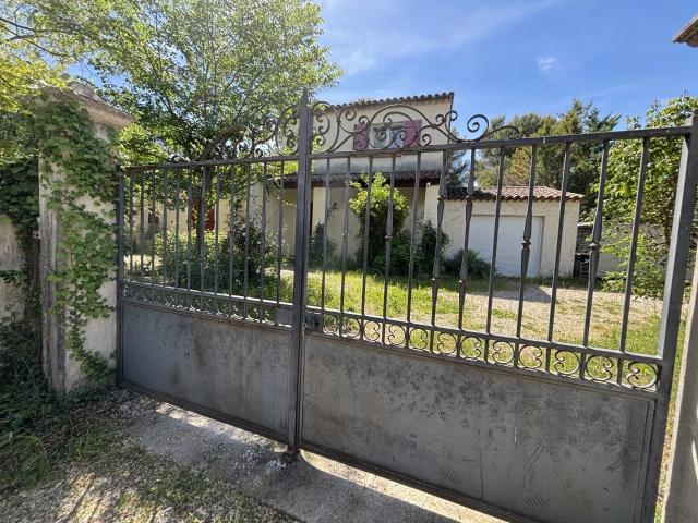 Draguignan – Charmante maison familiale avec jardin arboré 157m² Draguignan